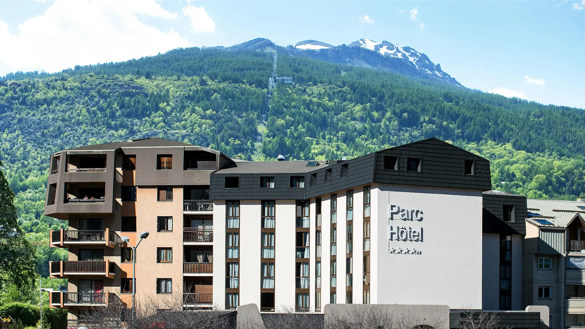 Sowell Hotels Le Parc & Spa Briançon 4*,  Francja
